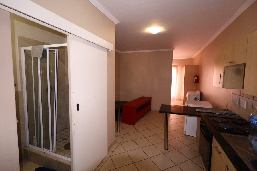 1 Bedroom Property for Sale in Vredenhof Sh Free State